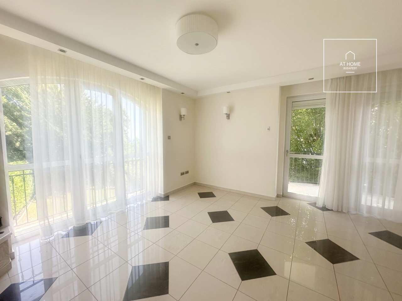 Exclusive apartment for rent Budapest XII. district, Orbán-hegy