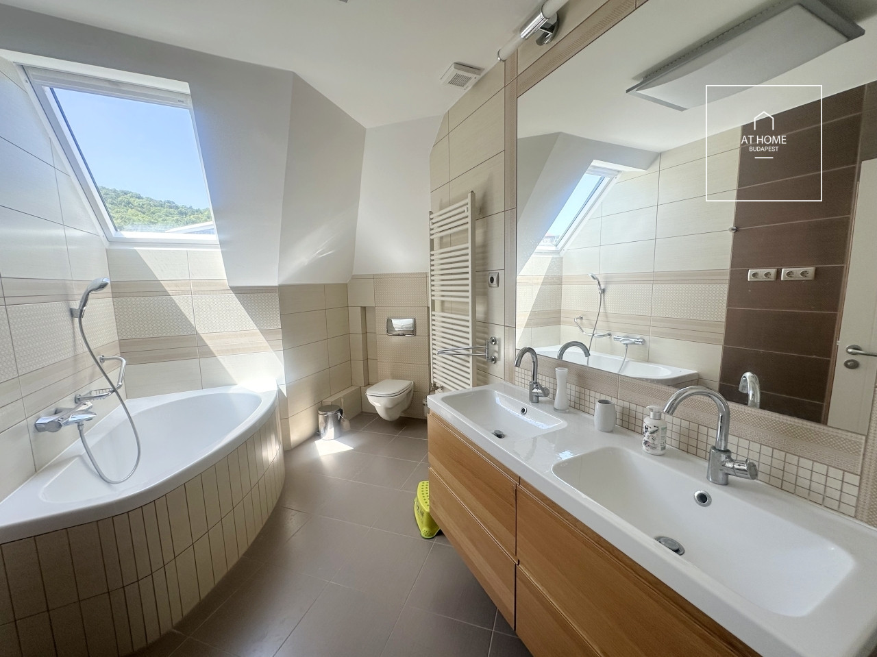 Exclusive apartment for rent Budapest XII. district, Orbán-hegy