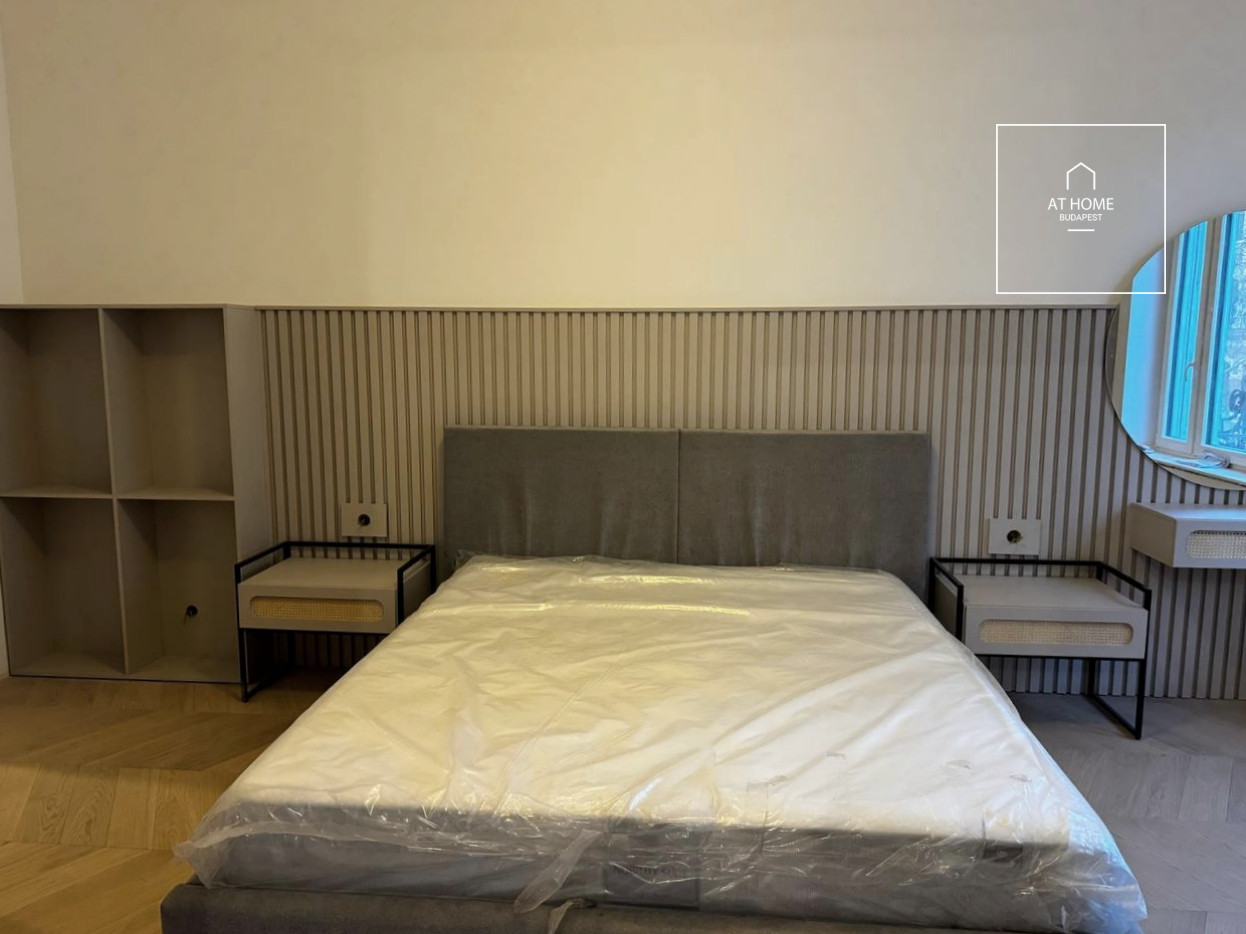 Exkluzív, frissen felújított lakás Budapest szívében, a Szabadság tér közelében