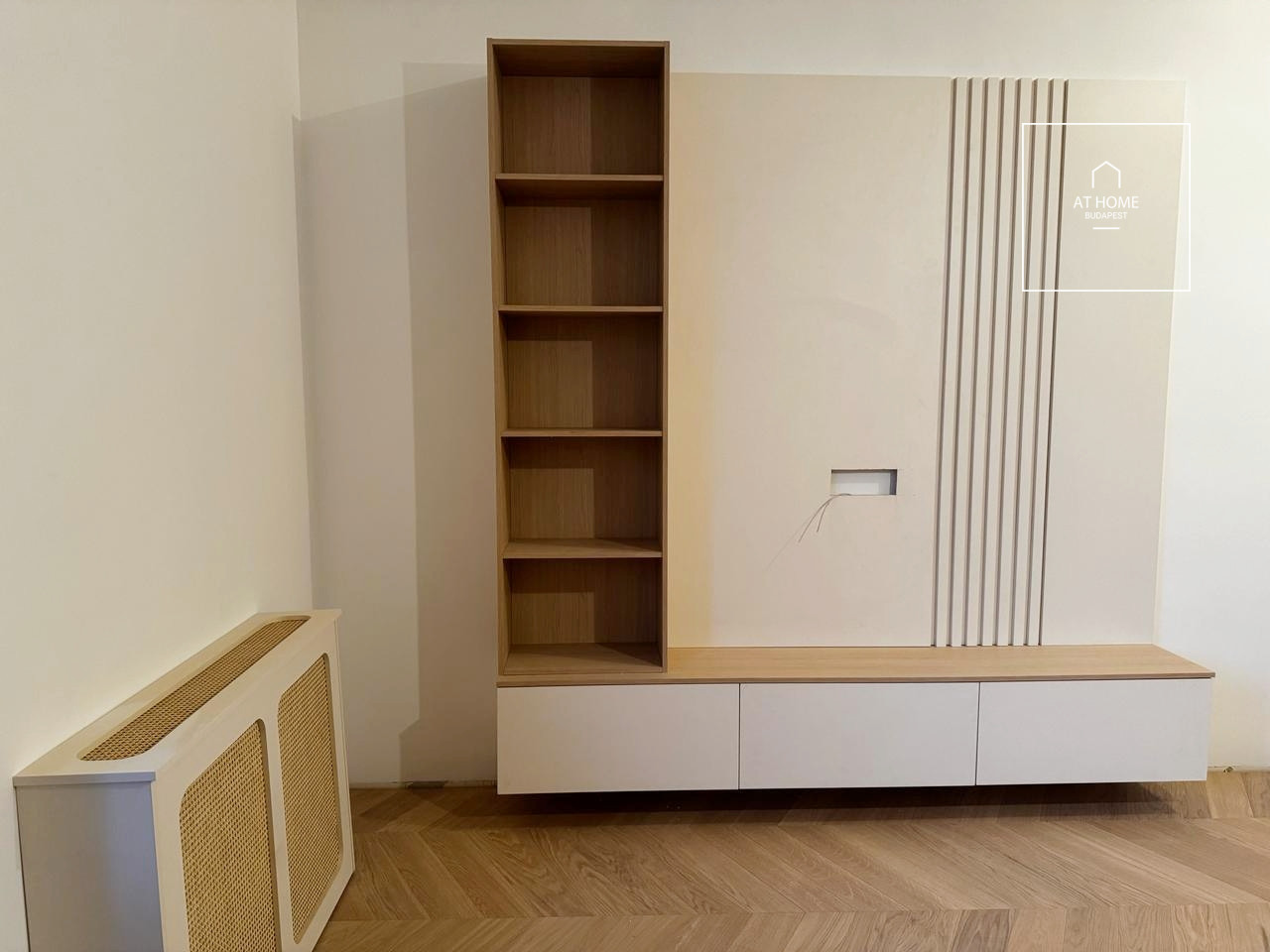 Exkluzív, frissen felújított lakás Budapest szívében, a Szabadság tér közelében