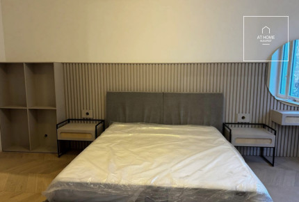 Refurbished 2-bedroom apartment  in district 5, Budapest