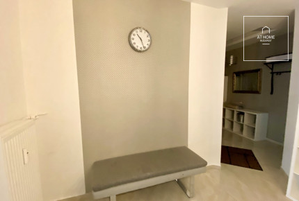 Two-Bedroom Apartment with Balcony in District XI, Lágymányos