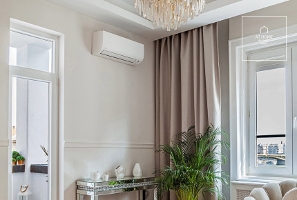 Panoramic two-bedroom premium apartment for rent Budapest II. district Víziváros