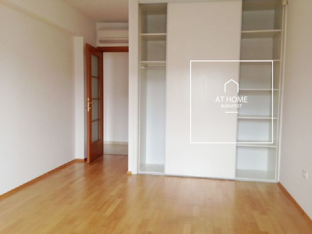 Stunning apartment for rent Budapest II. district, Pasarét