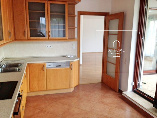 Stunning apartment for rent Budapest II. district, Pasarét