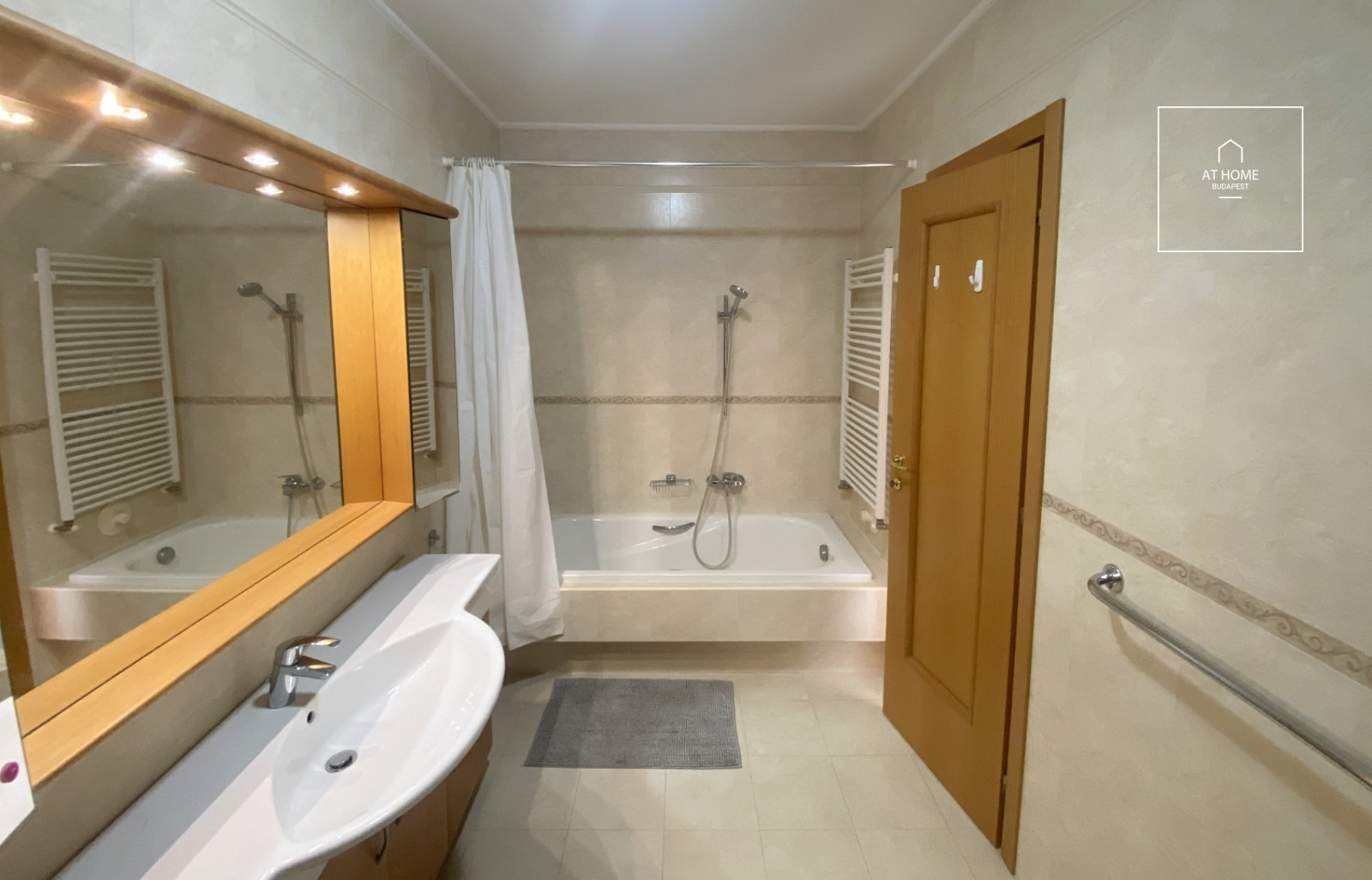 Stunning apartment for rent Budapest II. district, Pasarét