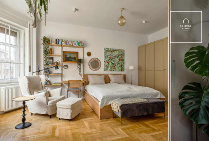 100 sqm 3-bedroom refurnsihed apartment in District XIII, Újlipótváros