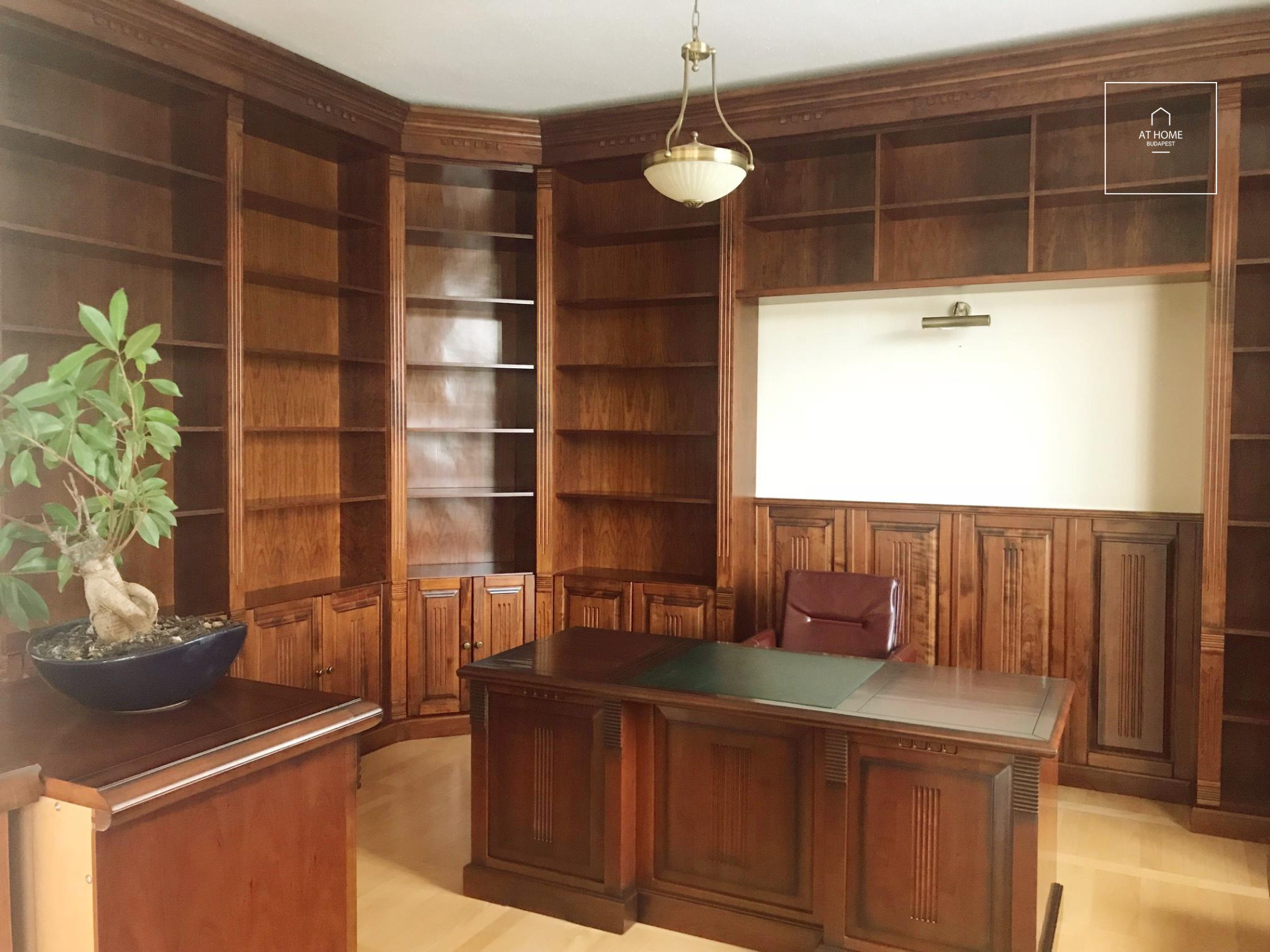 Elegáns önálló családi ház  II/A. kerület, Széphalom