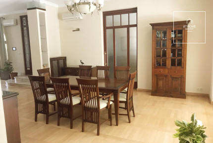 Elegáns önálló családi ház  II/A. kerület, Széphalom