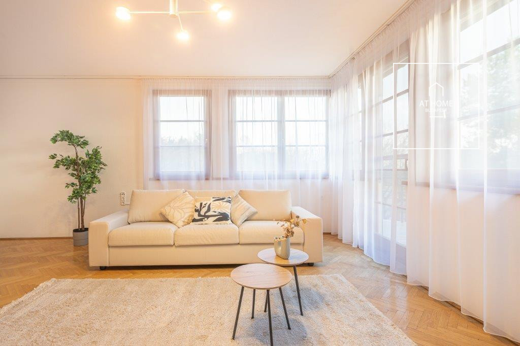 Garden-connected apartment for rent Budapest II. district, Szépvölgy