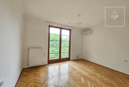Garden-connected apartment for rent Budapest II. district, Szépvölgy