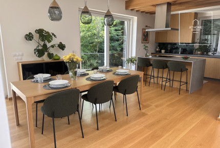 Two-storey 260 sqm, 3-bedroom family house in District II/A, Máriaremete