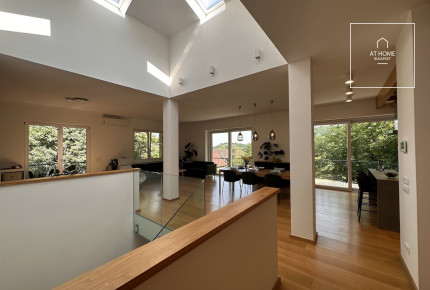Two-storey 260 sqm, 3-bedroom family house in District II/A, Máriaremete