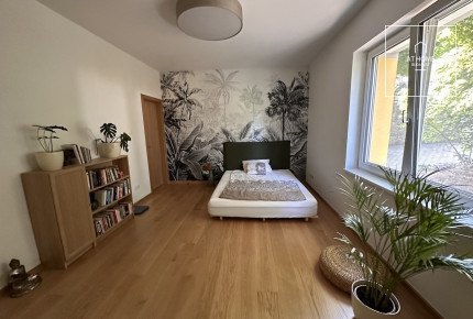 Two-storey 260 sqm, 3-bedroom family house in District II/A, Máriaremete