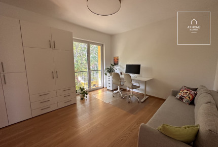 Two-storey 260 sqm, 3-bedroom family house in District II/A, Máriaremete