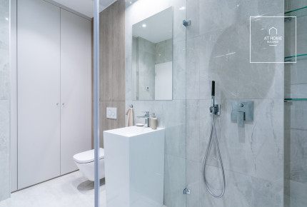 Two-bedroom luxury apartment with a panoramic view of the Danube, Budapest V. district Lipótváros