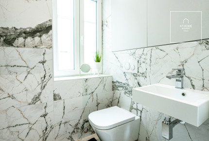 Two-bedroom luxury apartment with a panoramic view of the Danube, Budapest V. district Lipótváros