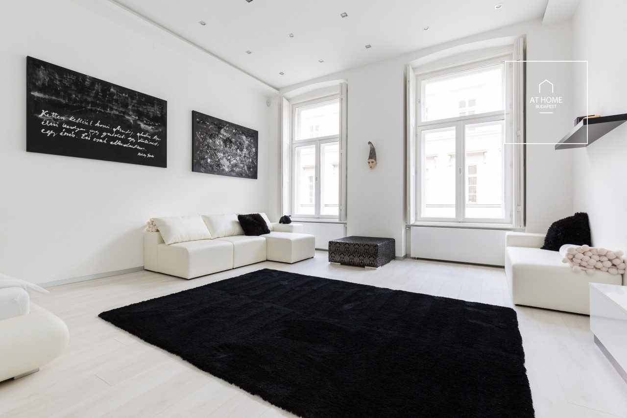 Downtown 62 m² two-bedroom apartment in Budapest’s 5th district