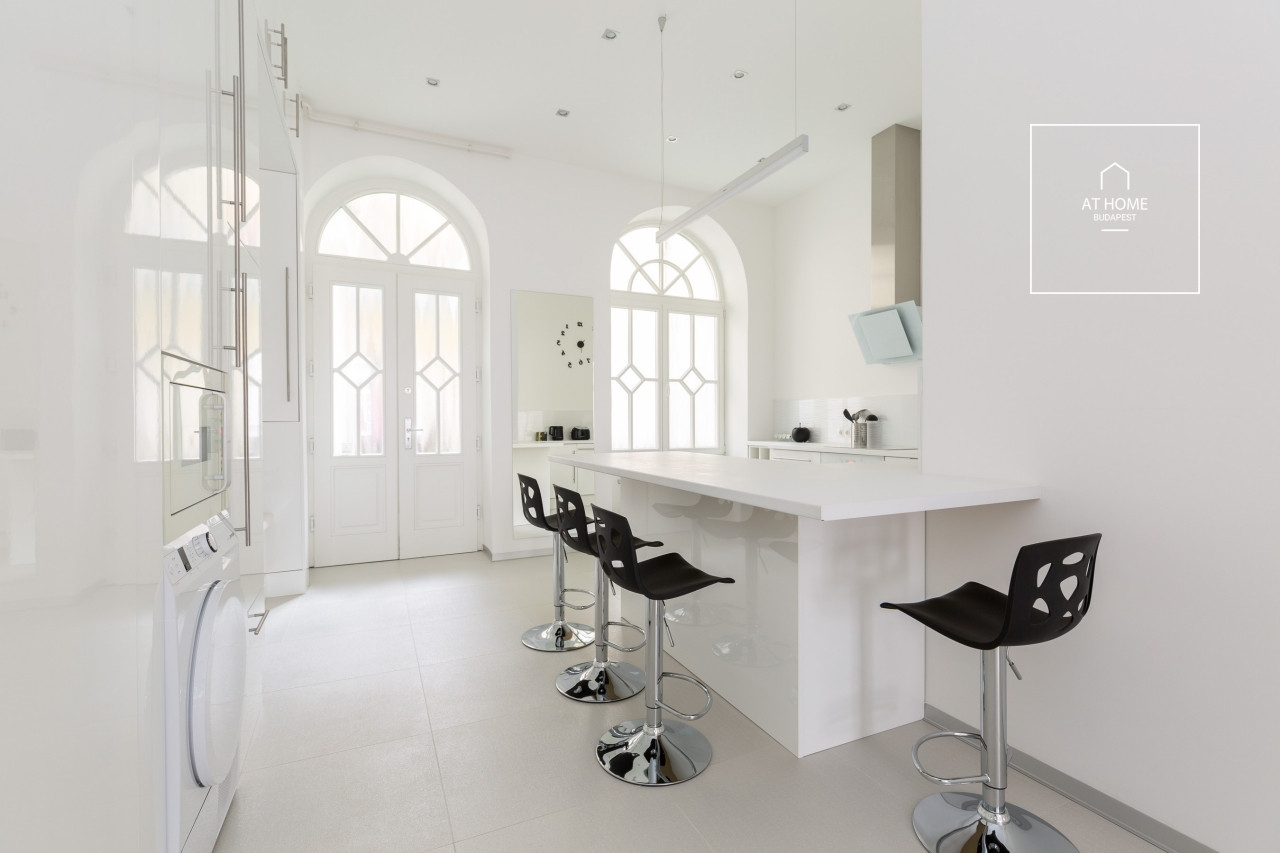 Downtown 62 m² two-bedroom apartment in Budapest’s 5th district