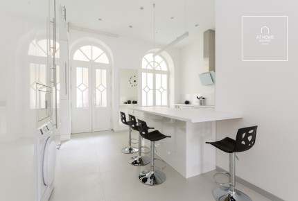 62 sqm studio apartment in the city center, located in District V
