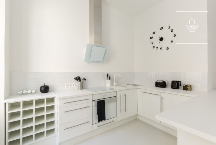 62 sqm studio apartment in the city center, located in District V