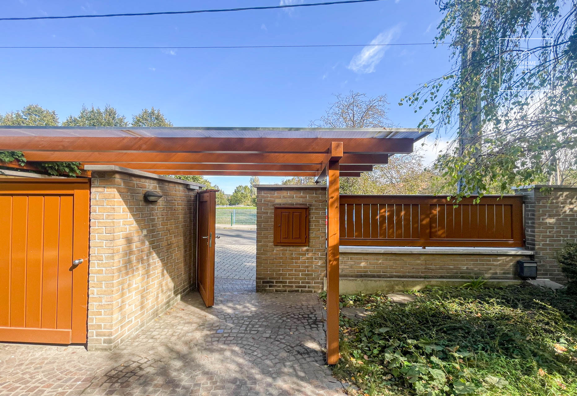 Stunning detached house for rent  II/A. district, Pesthidegkút