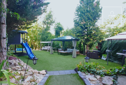 Panoramic 128 m² Apartment with Private Garden in District II, Zöldmál