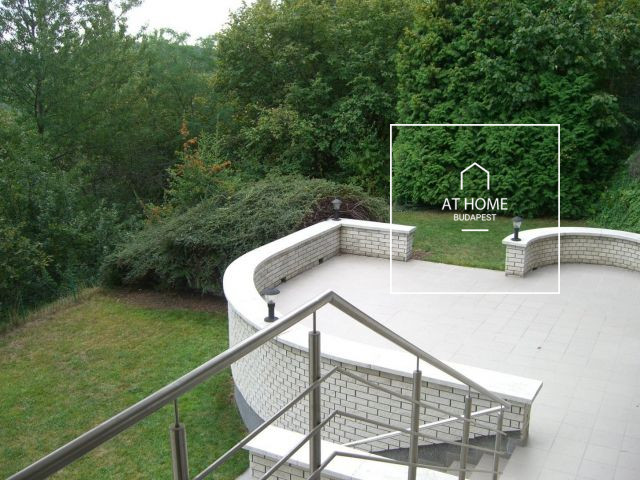 Beautiful detached house II/A. district, Remetekertváros