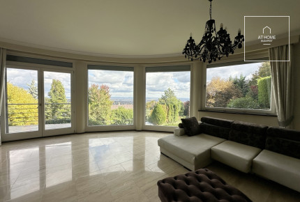 Panoramic luxury apartment with garden access in Istenhegy, District XII