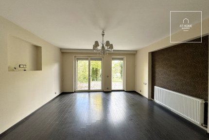 Panoramic luxury apartment with garden access in Istenhegy, District XII