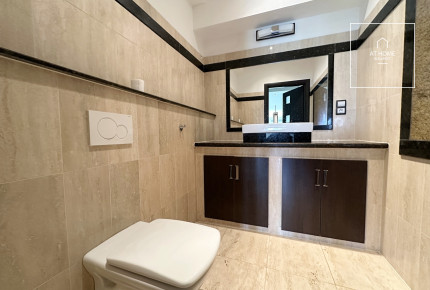 Panoramic luxury apartment with garden access in Istenhegy, District XII