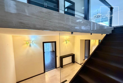 Panoramic, Luxury Garden-Access Apartment for Sale in a Quiet Side Street of Istenhegy, 12th district, Budapest