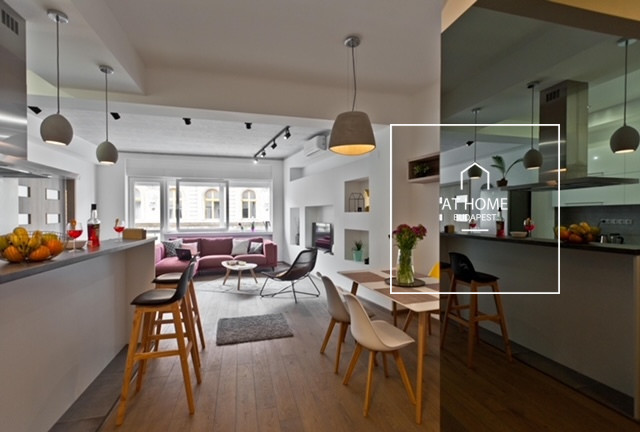 2-Bedroom Apartment with Balcony in District IX, Inner Ferencváros