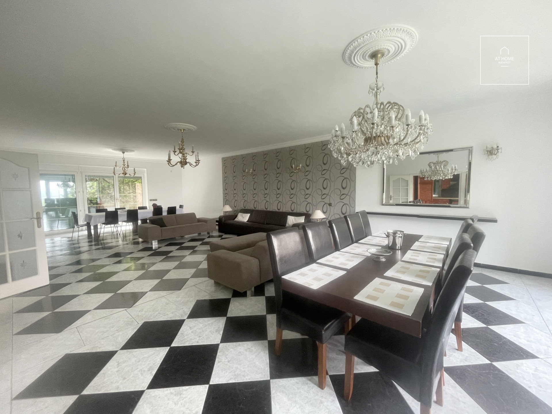 Detached house Budapest XII. district with panoramic view