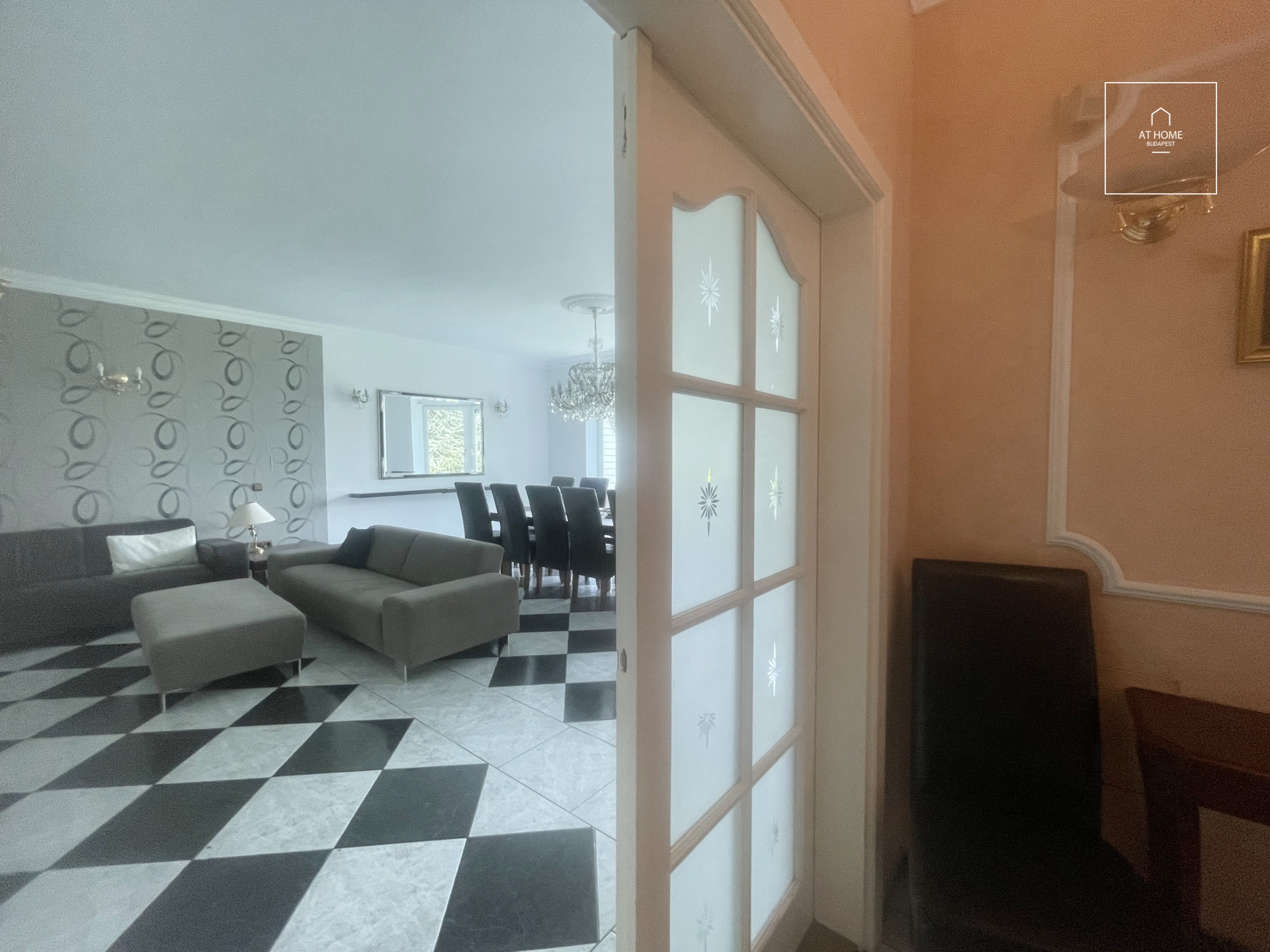 Detached house Budapest XII. district with panoramic view