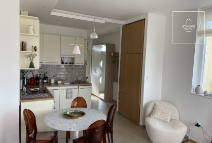 Premium panoramic apartment for rent in Budapest, District V, Lipótváros.