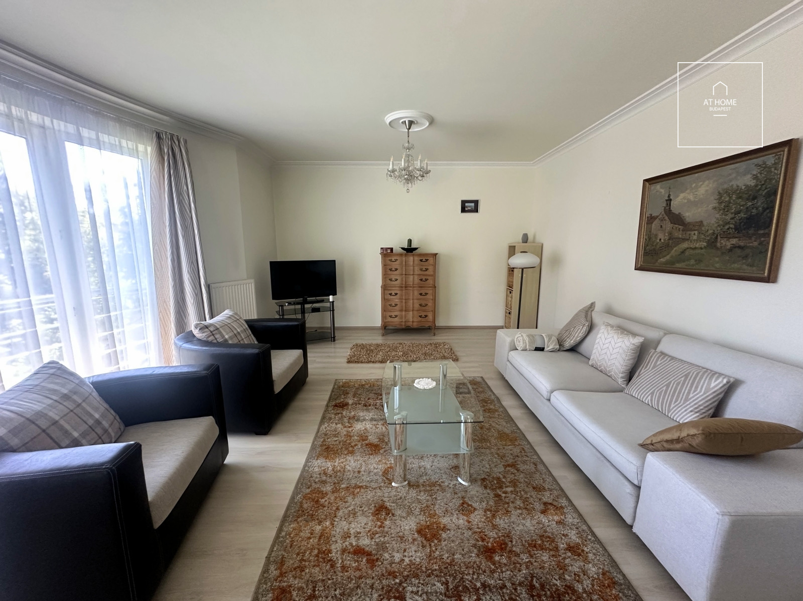 Napfényes lakás kiadó Budapest XII. kerület, Kissvábhegy