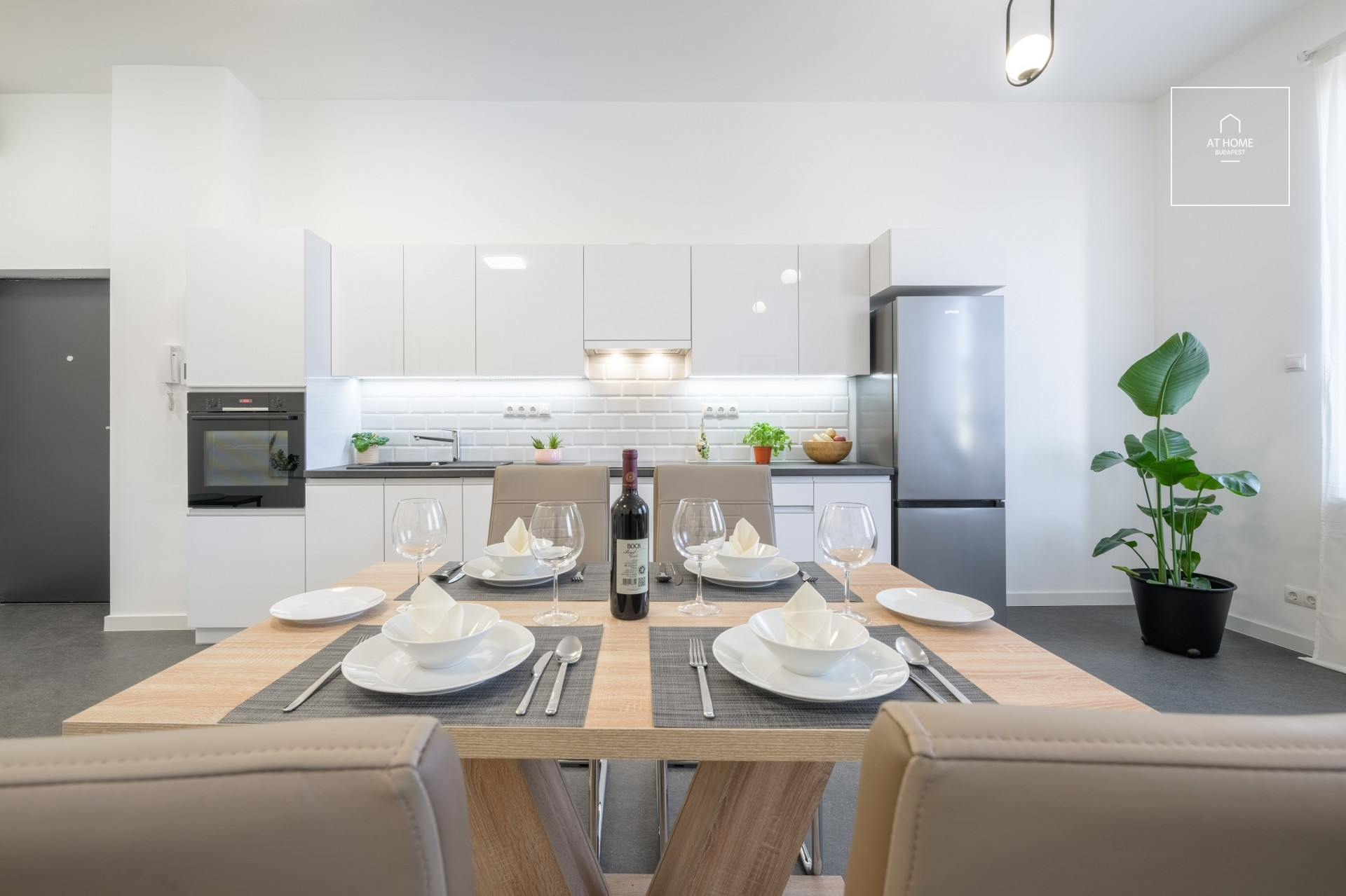 Newly built one-bedroom apartment for rent Budapest 6th district,  Diplomatic Quarter