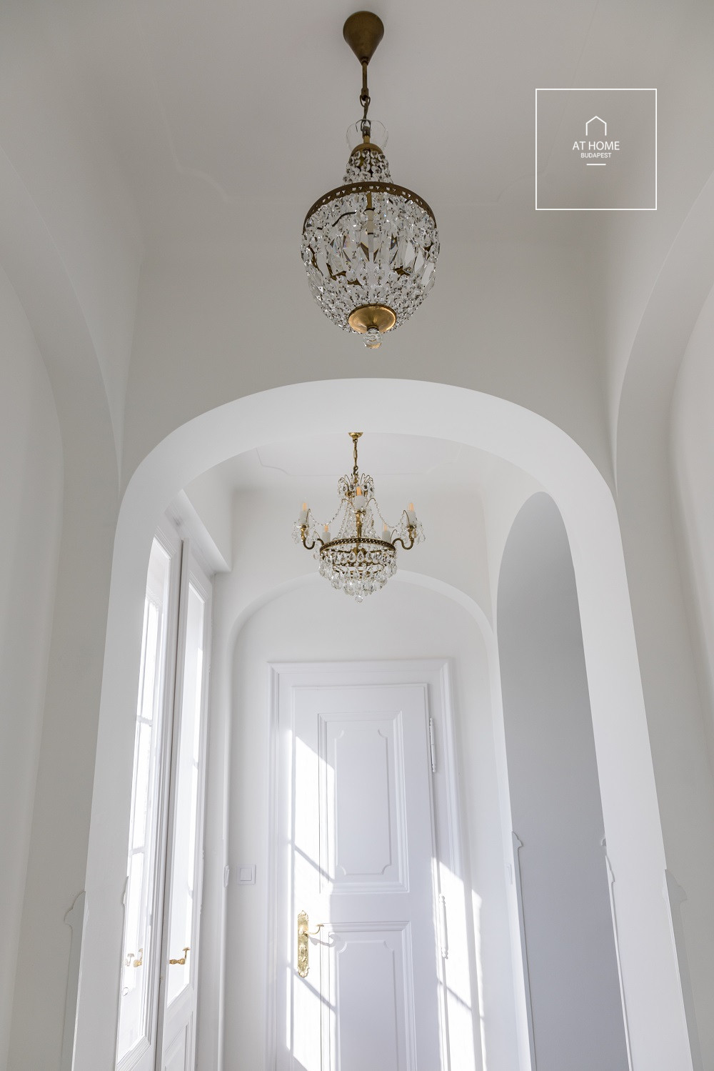 Refurbished villa apartment for rent in Budapest II. district