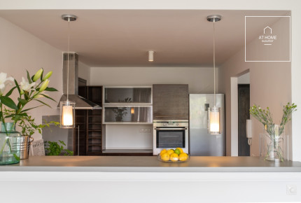 Premium two-bedroom apartment with panoramic views in the 2nd district, Törökvész, Budapest