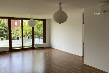 Lakóparki első emeleti lakás kiadó Budapest, XI, kerület Madárhegy