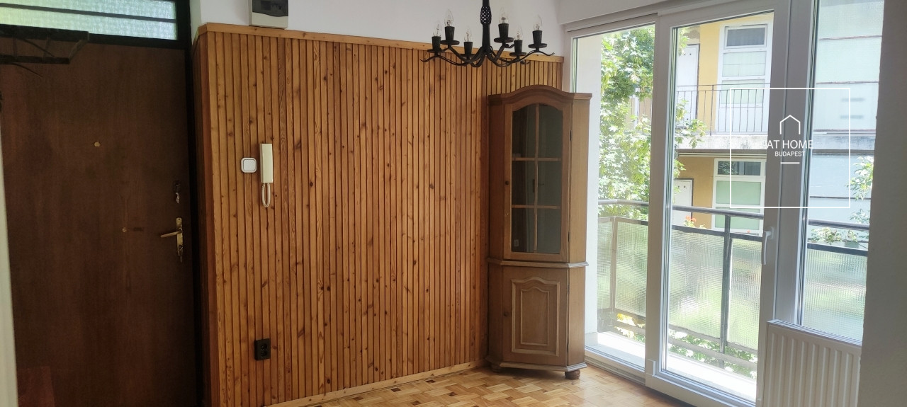 Apartment for rent in a green area of Budapest, 12th district, Kútvölgy.