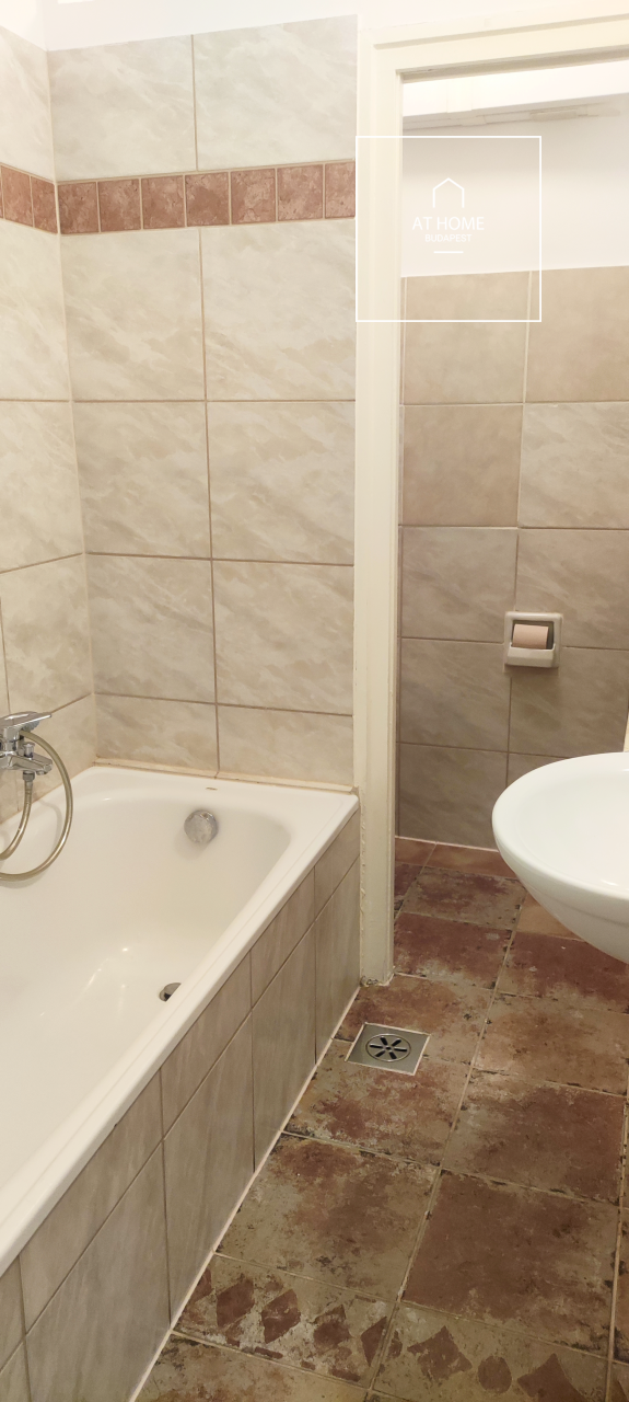 Apartment for rent in a green area of Budapest, 12th district, Kútvölgy.