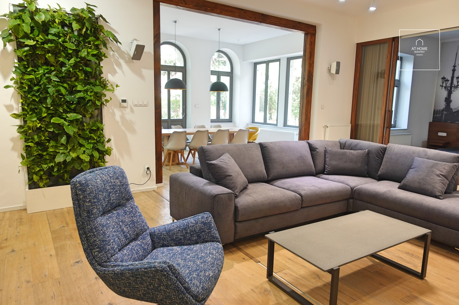 Refurbished luxury apartment for rent at the foot of the Gellért-hill, Budapest XI. district