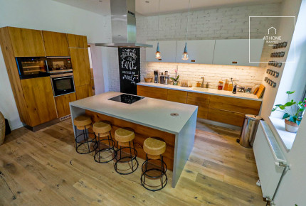 Refurbished luxury apartment for rent at the foot of the Gellért-hill, Budapest XI. district