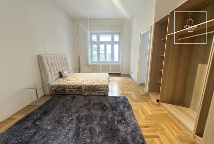 Két hálószobás lakás kiadó Budapest V. kerület, Lipótáros