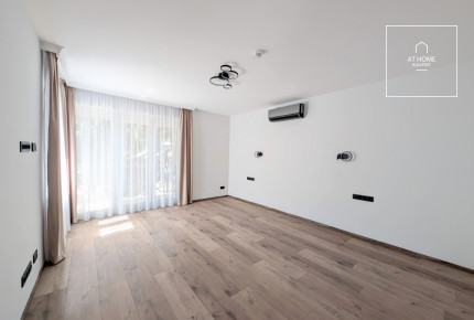 Beautiful semi-detached house for rent Budapest II. district, Kurucles