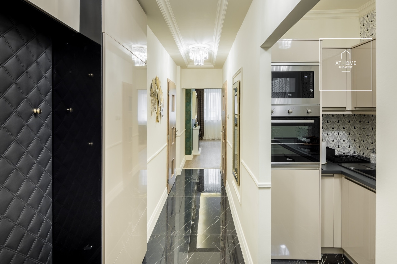 Renovated 53 sqm 2-Bedroom Apartment in District V, Lipótváros, Budapest