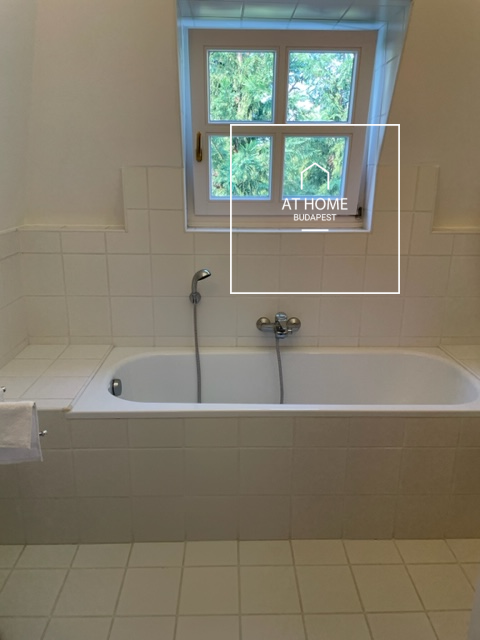 Exclusive semi-detached house for rent  II/A. district, Remetekertváros