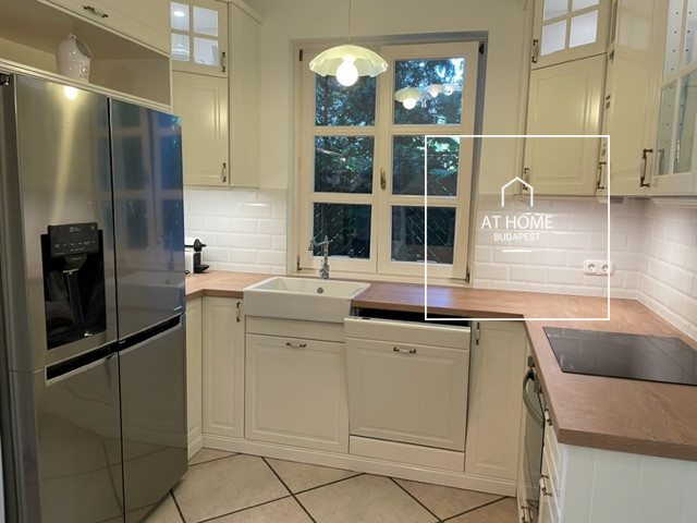 Exkluzív ikerház kiadó  II/A. kerület, Remetekertváros